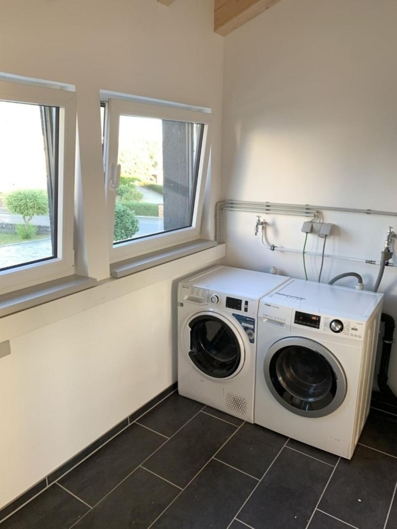Auf Der Traumschleife Apartamento Lierschied Exterior foto